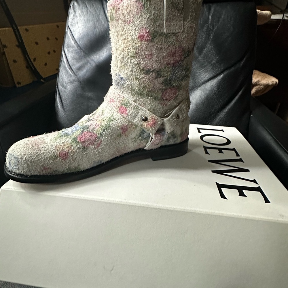 NWT Loewe Suede Campo Floral Biker Boots SZ 11 - Picture 2 of 4
